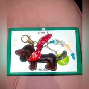 Viral 🤗 Dachshund bag charm